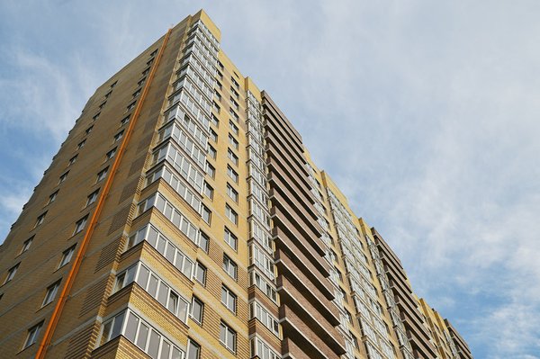 Rénovation immobilière à Bayeux : pourquoi faire appel à un promoteur ?